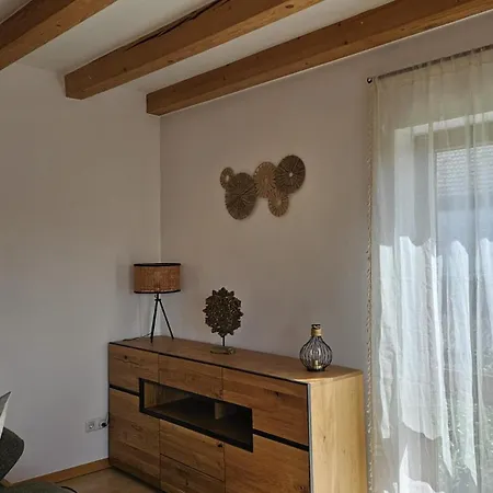 Alexandras - Maisonette 90 Qm Mit Balkon *