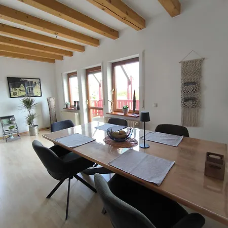 Alexandras - Maisonette 90 Qm Mit Balkon * ميشيلشتادت