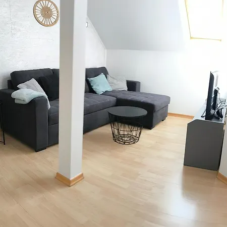 Alexandras - Maisonette 90 Qm Mit Balkon شقة